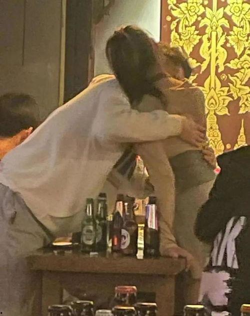 南京酒吧吃瓜视频播放,揭秘现场火爆瞬间