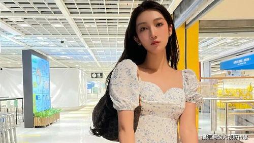 上海少妇吃瓜事件视频播放,视频播放引发网络热议