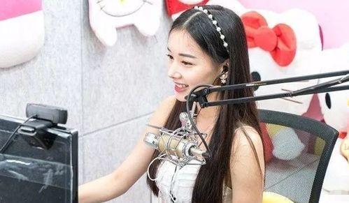 吃瓜视频才艺主播是谁呀,她是如何成为网络红人的？